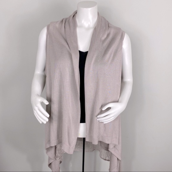 Rock Stella & Jamie Sleeveless Cover up/Cardigan - Picture 2 of 5